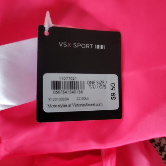 NWT Victoria's Secret Sport Gym Bag - Picture 4 of 7
